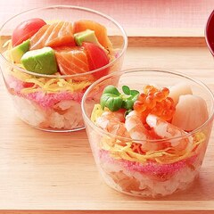 ボデガカップで お祝いに 華やかカップ寿司 レシピ 作り方 By 楽天出店店舗 アンジェ Web Shop 楽天レシピ